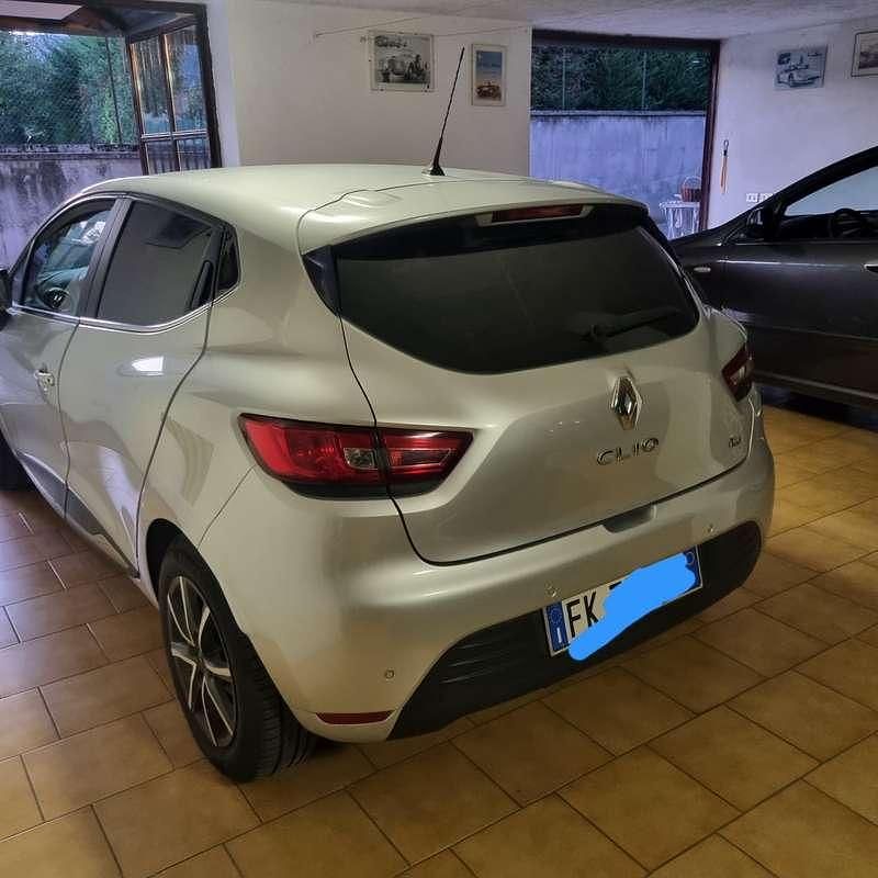 Usata Renault Clio IV Zen 90 CV (66 kW) 2017 Berlina