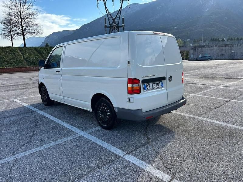 Usata VW Transporter 131 CV (96 kW) 2009 Bianco Furgone