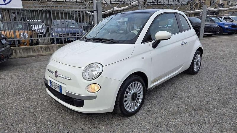 Usata Fiat 500 Lounge 69 CV (50 kW) 2012 Bianco Utilitaria