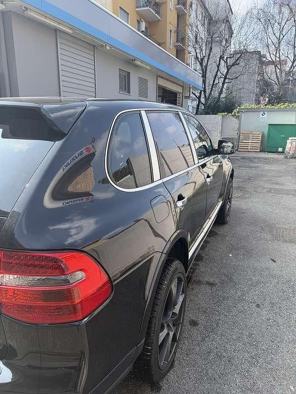 Usata Porsche Cayenne Turbo S Black Edition 551 CV (405 kW) 2008 Nero SUV