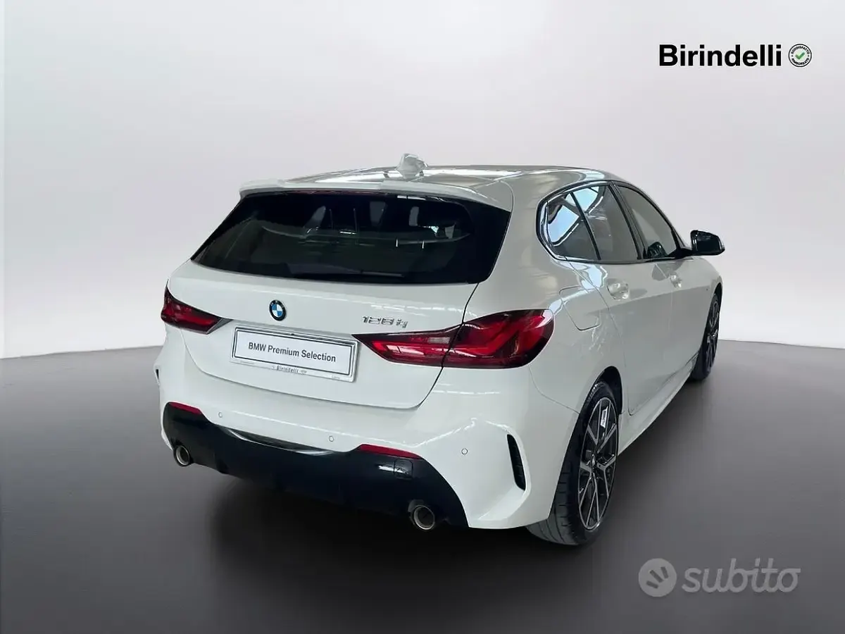 Usata BMW 128 M Sport 265 CV (194 kW) 2023 Alpin white pastello Utilitaria