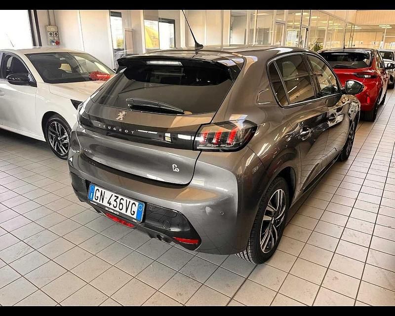 Usata Peugeot 208 Allure 101 CV (74 kW) 2023 Grigio Utilitaria