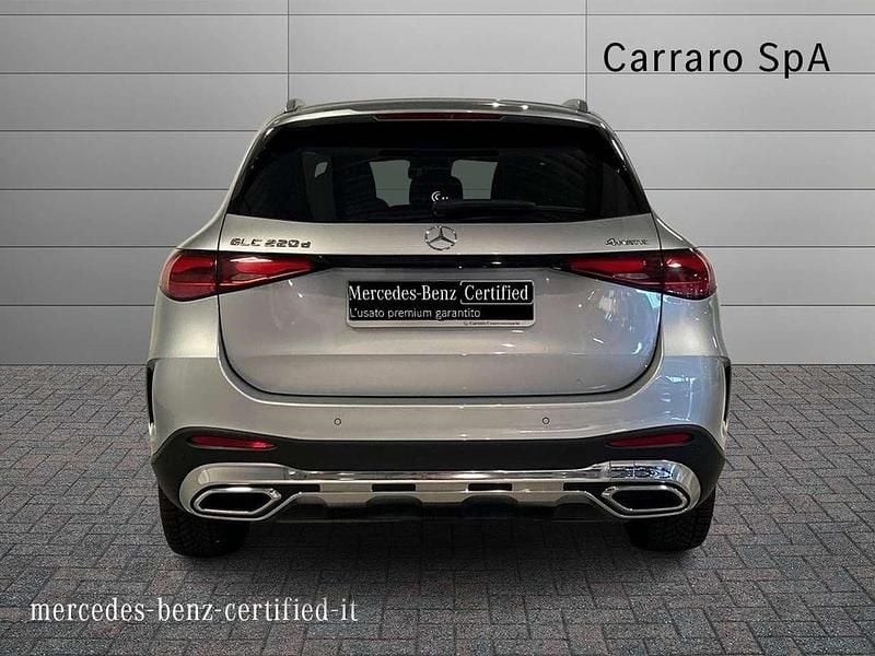 Usata Mercedes GLC220 AMG Line Premium 197 CV (144 kW) 2023 Argento metallizzato SUV