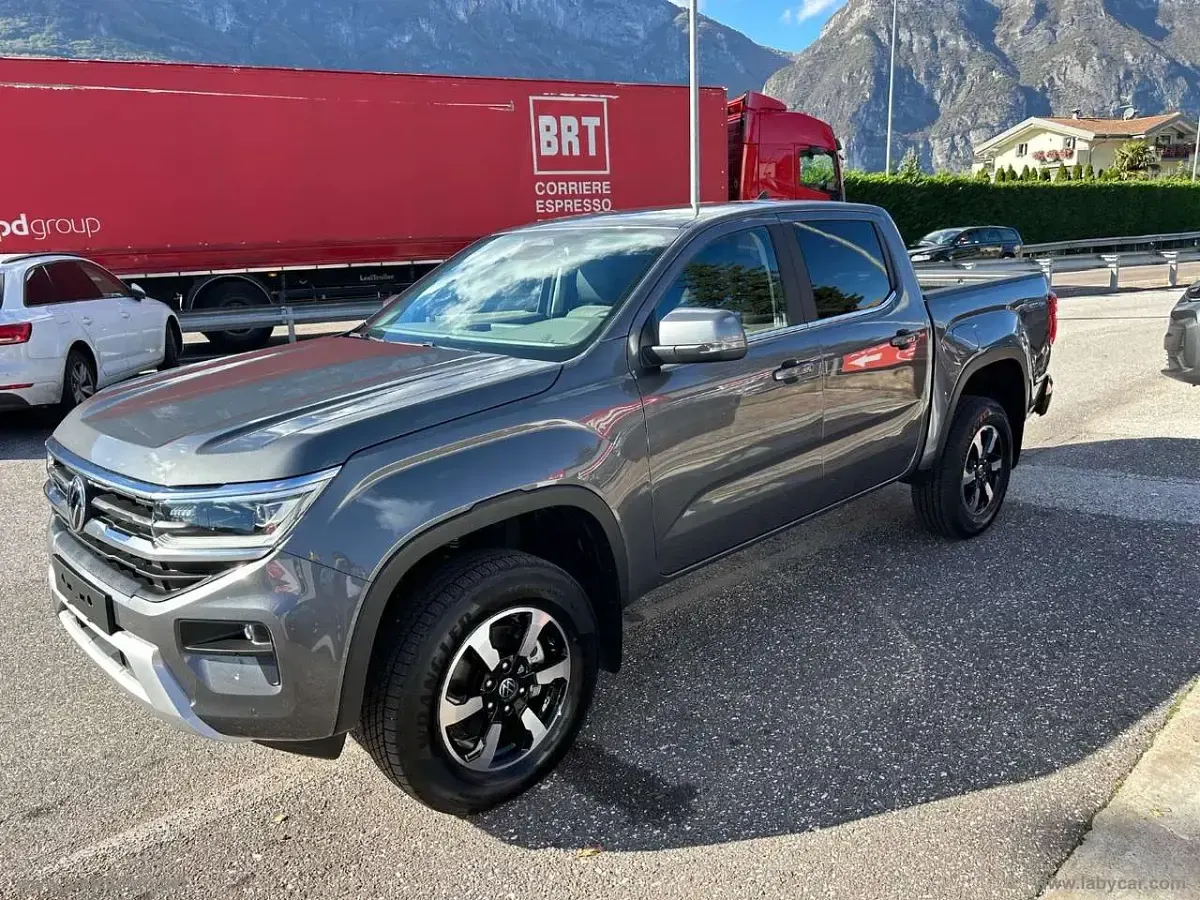 Nieuw VW Amarok Style 241 PK (177 kW) 2025 Grijs Pickup