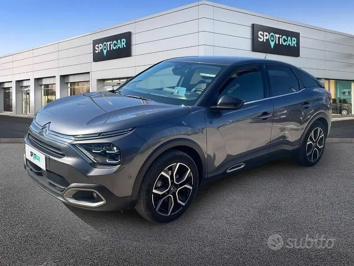 Usata Citroën e-C4 Shine 56 kW (77 CV) 2021 Grigio Berlina