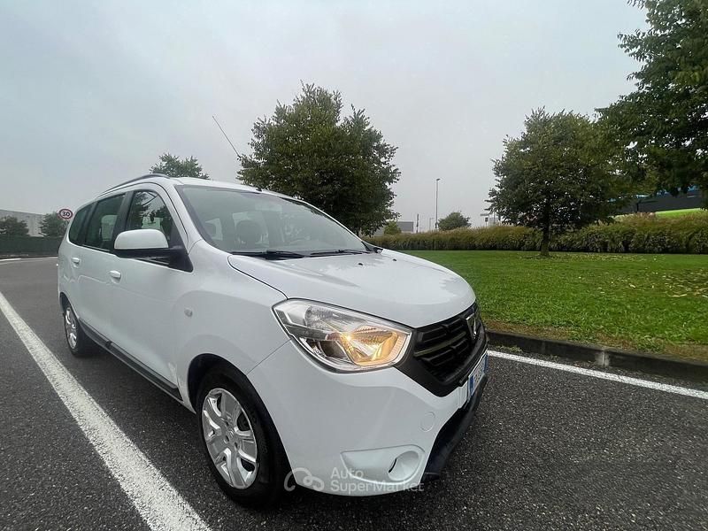 Usata Dacia Lodgy Essentiel 109 CV (80 kW) 2018 Bianco Monovolume