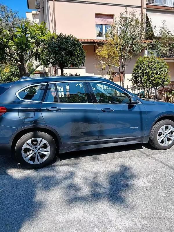 Usata BMW X1 116 CV (85 kW) 2016 Blu SUV