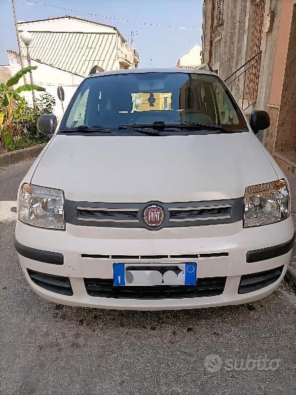 Usata Fiat Panda 69 CV (50 kW) 2011 Bianco Utilitaria
