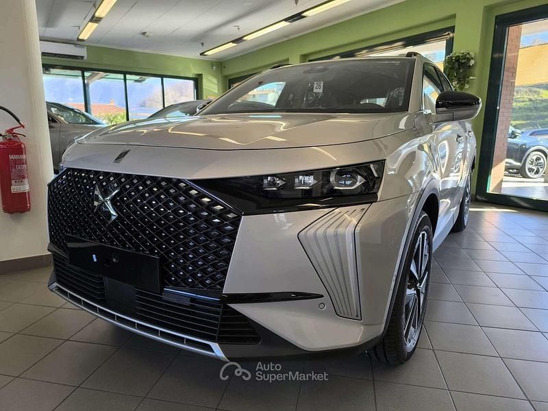 Nuova DS Automobiles DS7 Crossback Performance 131 CV (96 kW) 2025 Grigio SUV