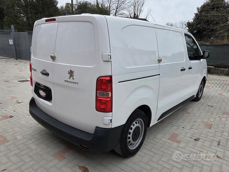 Usata Peugeot Expert 95 CV (69 kW) 2017 Bianco Furgone