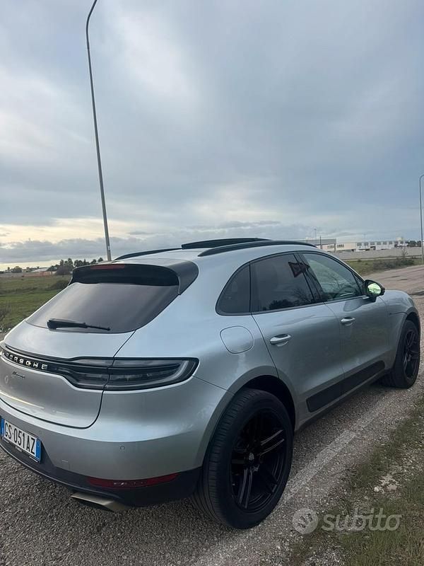 Usata Porsche Macan 265 CV (194 kW) 2021 Grigio SUV