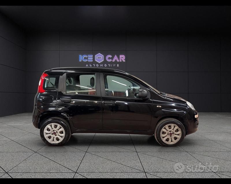 Usata Fiat Panda Lounge 84 CV (61 kW) 2013 Nero Utilitaria