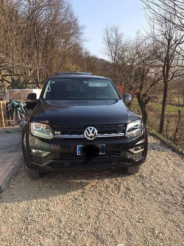 Usata VW Amarok Comfortline 204 CV (150 kW) 2018 Nero Pick-up