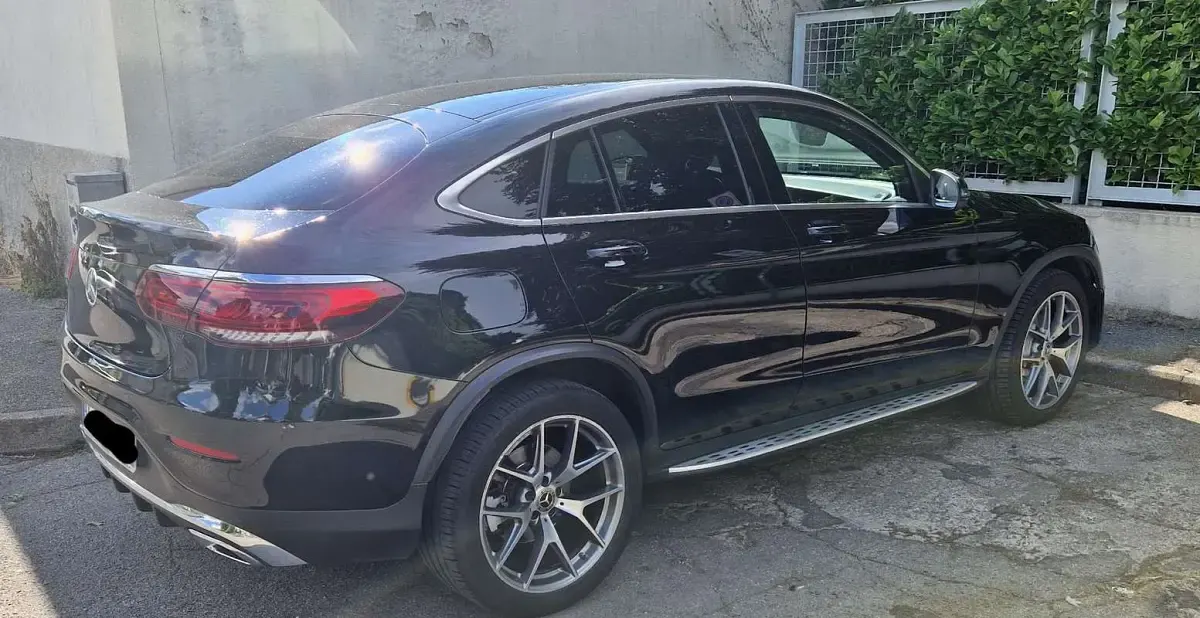 Usata Mercedes GLC220 Premium 194 CV (142 kW) 2020 Nero SUV