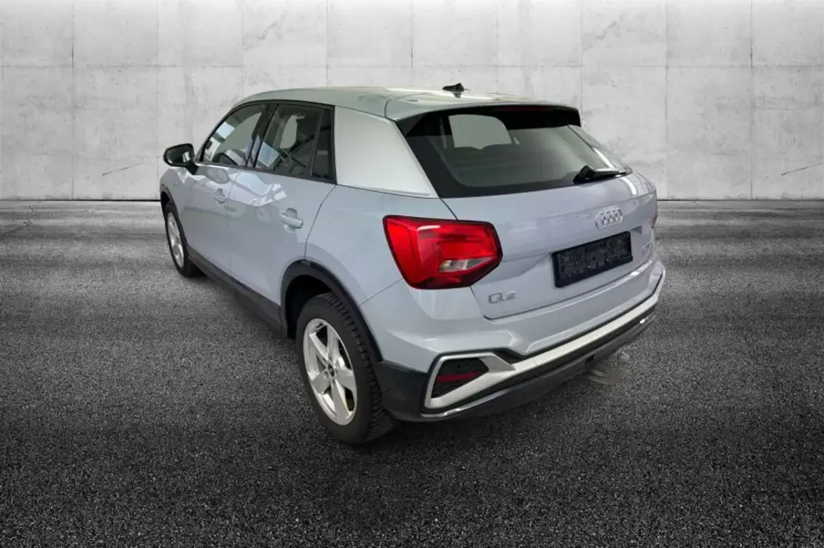 Usata Audi Q2 S-Line 116 CV (85 kW) 2021 Grigio SUV