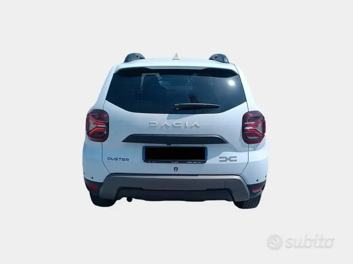 Usata Dacia Duster Journey 101 CV (74 kW) 2024 Bianco SUV