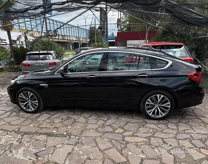 Usata BMW 530 Gran Turismo 280 CV (205 kW) 2012 Nero Berlina