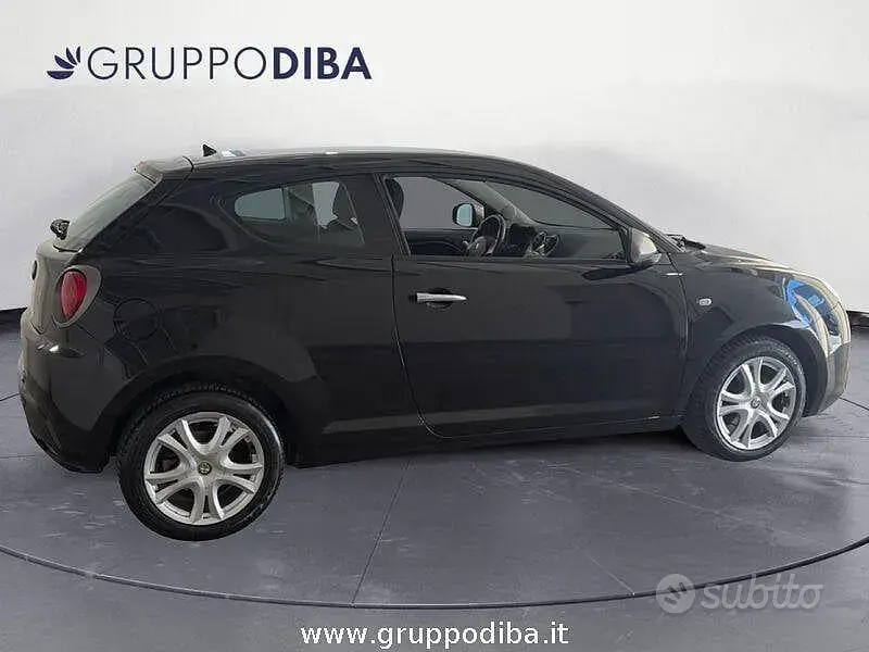 Second-hand Alfa Romeo MiTo Super 79 CP (58 kW) 2012 Negru Hatchback