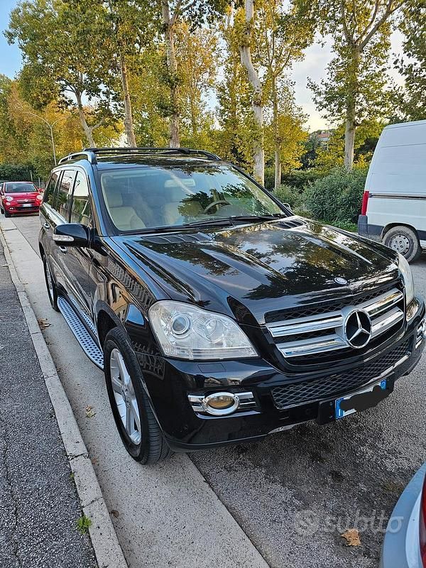 Usata Mercedes GL320 224 CV (164 kW) 2008 Nero SUV