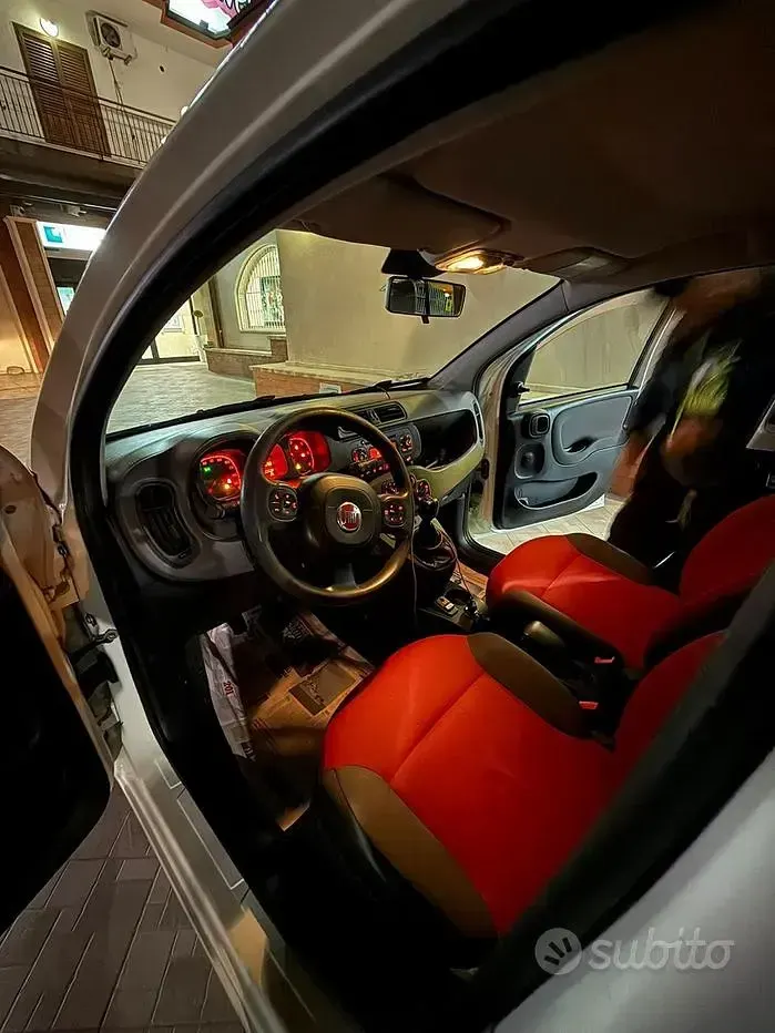 Usata Fiat Panda 4x4 80 CV (58 kW) 2015 Bianco Utilitaria