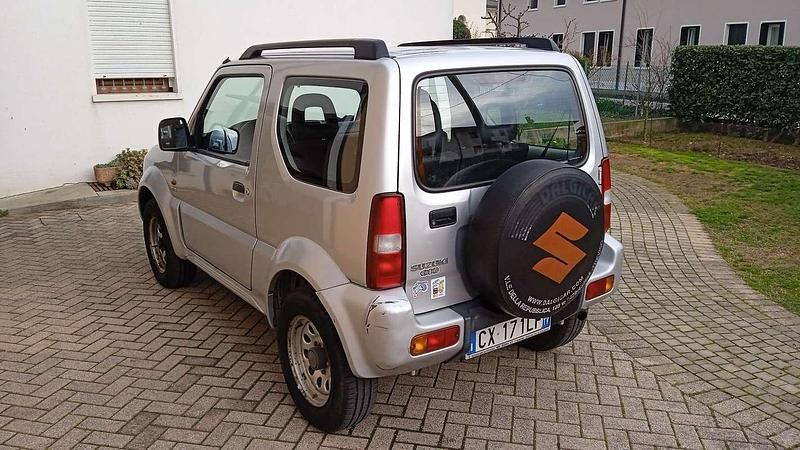 Usata Suzuki Jimny 65 CV (47 kW) 2005 SUV
