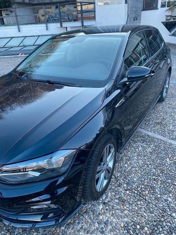 Usata VW Polo 95 CV (69 kW) 2020 Nero Utilitaria