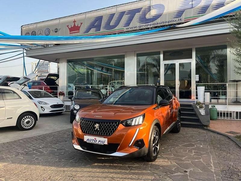 Usata Peugeot 2008 GT-line 102 CV (75 kW) 2020 Arancione SUV