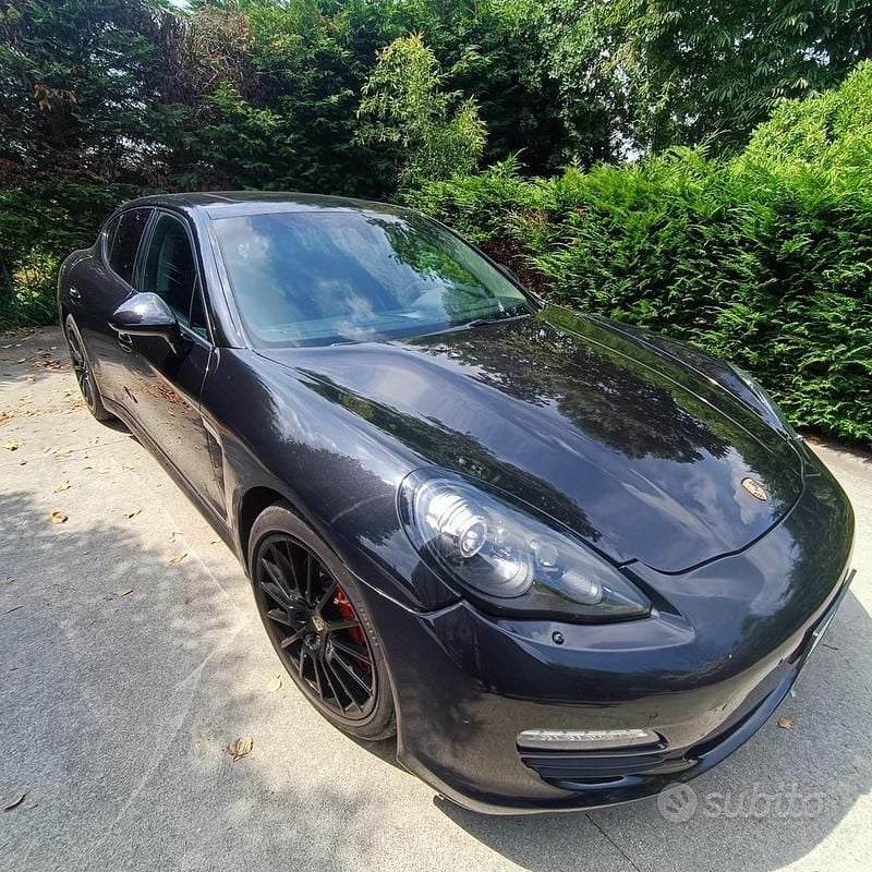 Nero Usata 2012 Porsche Panamera Tre volumi | 26.000 € (Buon prezzo) - Immagine 1/4