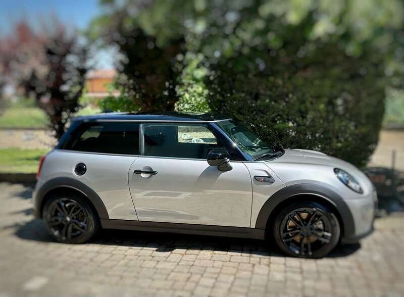 Usata 2023 Mini Cooper S Classic Due volumi | 27.700 € (Buon prezzo) - Immagine 1/4