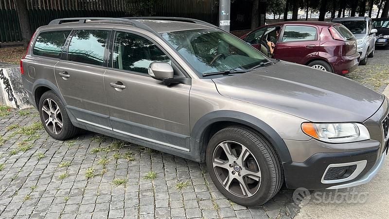 Usata Volvo XC70 2008 Grigio Station wagon