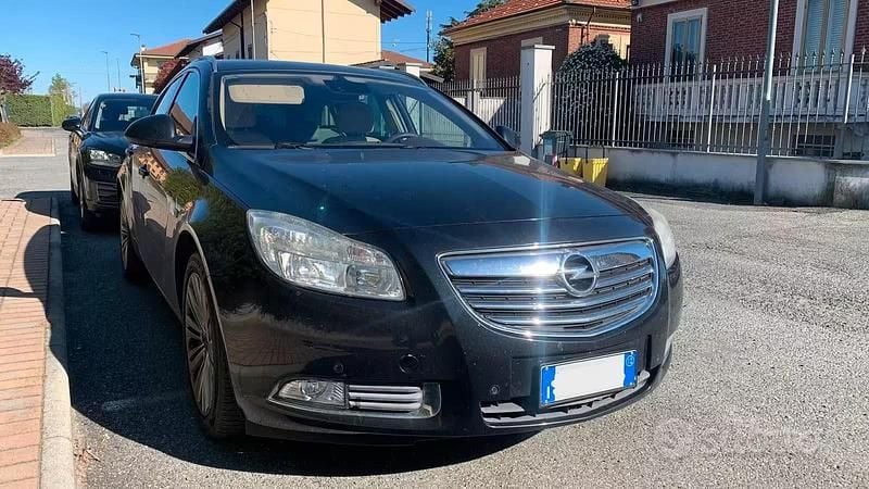 Occasion Opel Insignia 160 ch (117 kW) 2012 Noir Break