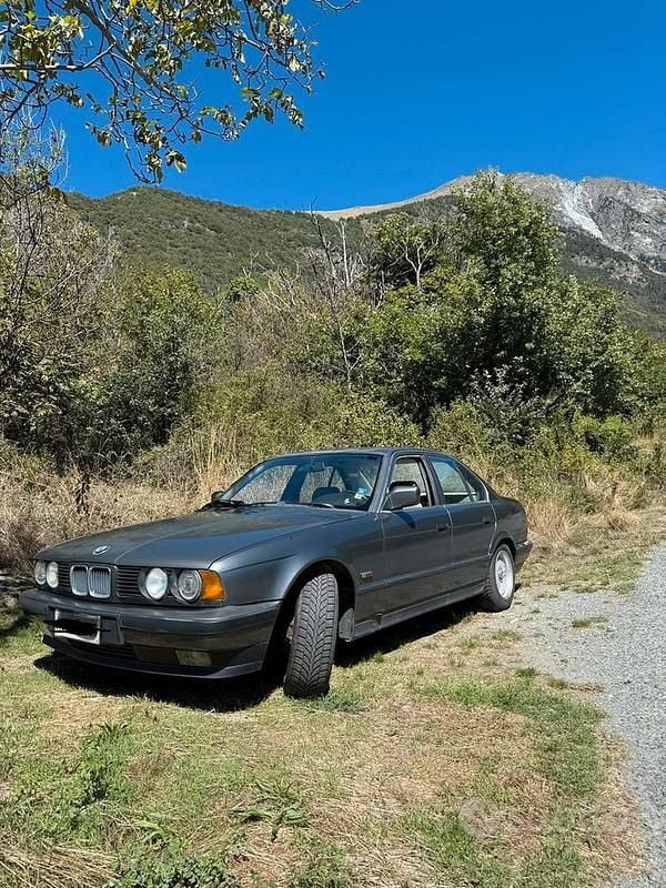 Usata 1991 BMW 520 Tre volumi | 4100 € - Immagine 1/4