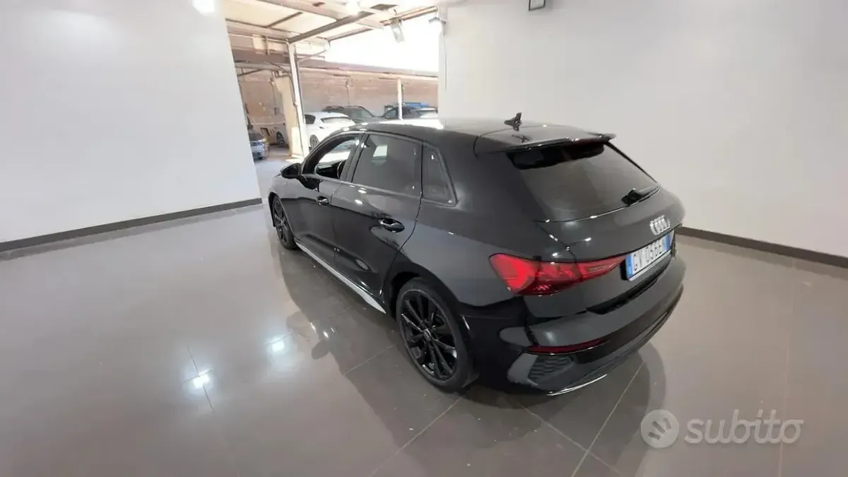 Usata Audi A3 150 CV (110 kW) 2023 Nero Berlina