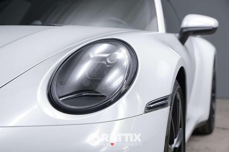 Usata Porsche 911 Carrera 385 CV (283 kW) 2024 Bianco Coupé