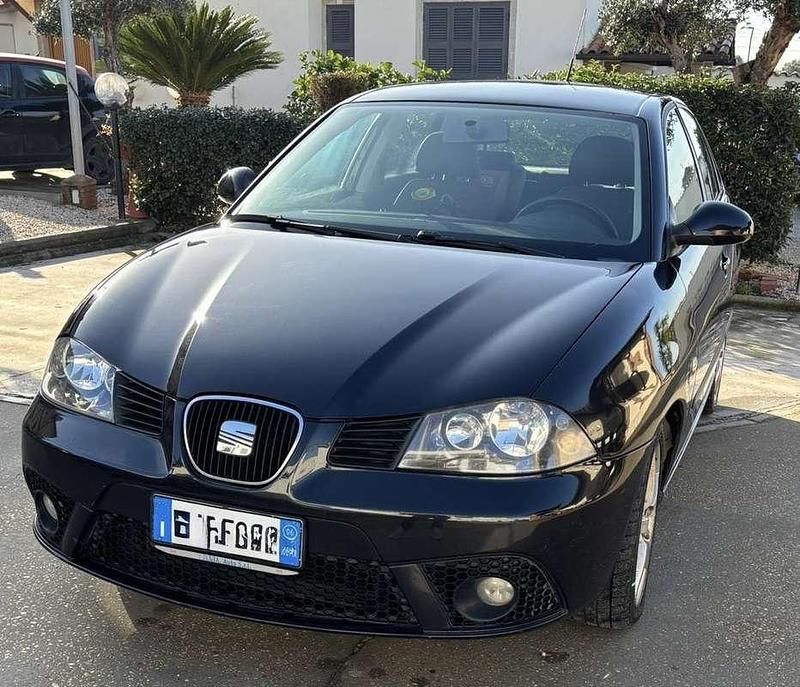 Usata Seat Ibiza Reference 69 CV (50 kW) 2006 Utilitaria