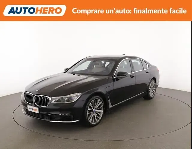 Usata BMW 740 iPerformance 326 CV (239 kW) 2017 Berlina