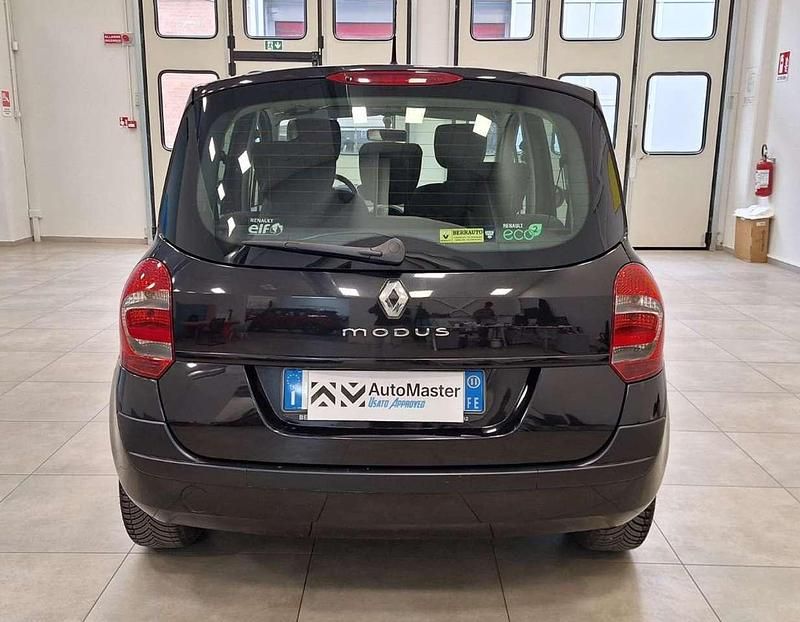 Usata Renault Grand Modus 75 CV (55 kW) 2011 Nero Monovolume