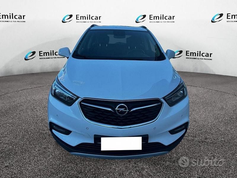 Usata Opel Mokka 140 CV (102 kW) 2017 Bianco SUV
