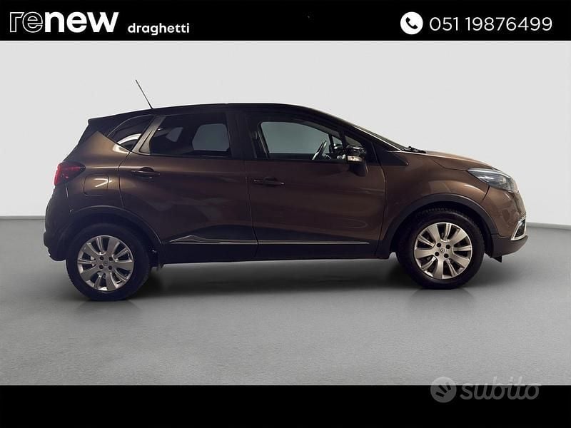 Usata Renault Captur 90 CV (66 kW) 2015 Beige SUV