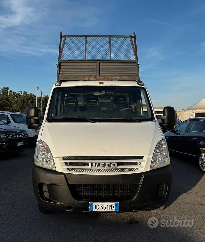 Usata Iveco Daily 96 CV (70 kW) 2007 Bianco