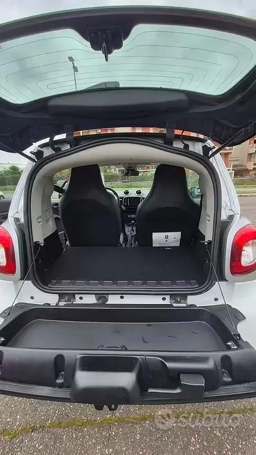 Usata Smart ForTwo Coupé 71 CV (52 kW) 2019 Bianco Coupé