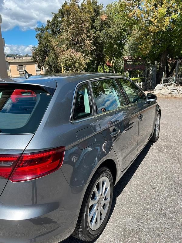 Usata Audi A3 Business 110 CV (80 kW) 2016 Grigio Berlina