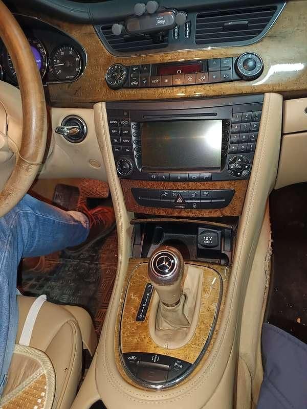 Usata Mercedes CLS350 Chrome 224 CV (164 kW) 2009 Grigio Berlina