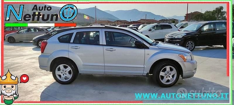 Usata Dodge Caliber SXT 140 CV (102 kW) 2010 Grigio Utilitaria