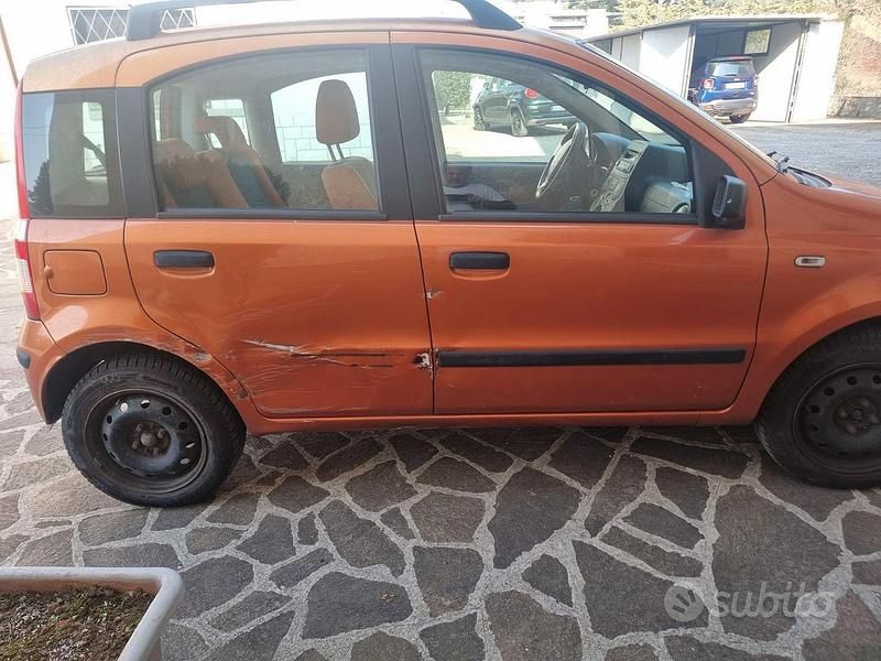 Usata Fiat Panda Dynamic 60 CV (44 kW) 2007 Arancione Utilitaria