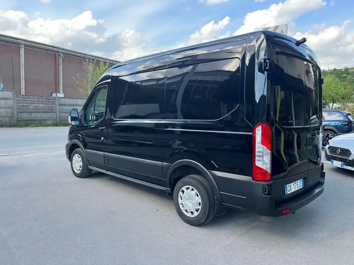 Usata Ford Transit 170 CV (125 kW) 2022 Nero Furgone