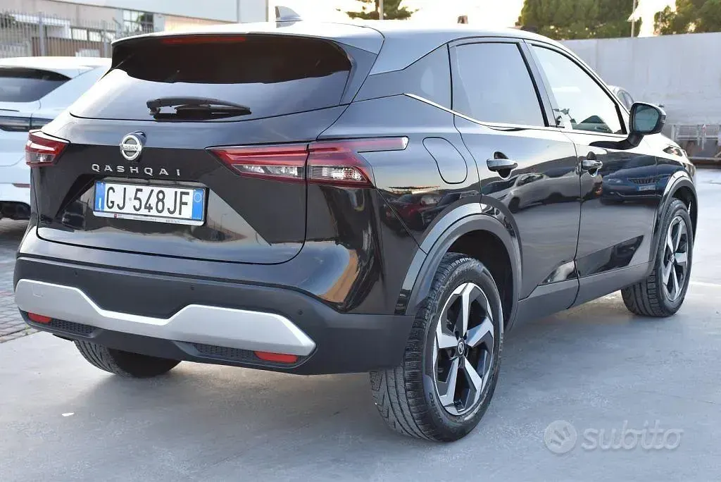 Usata Nissan Qashqai N-Connecta 158 CV (116 kW) 2022 Nero SUV