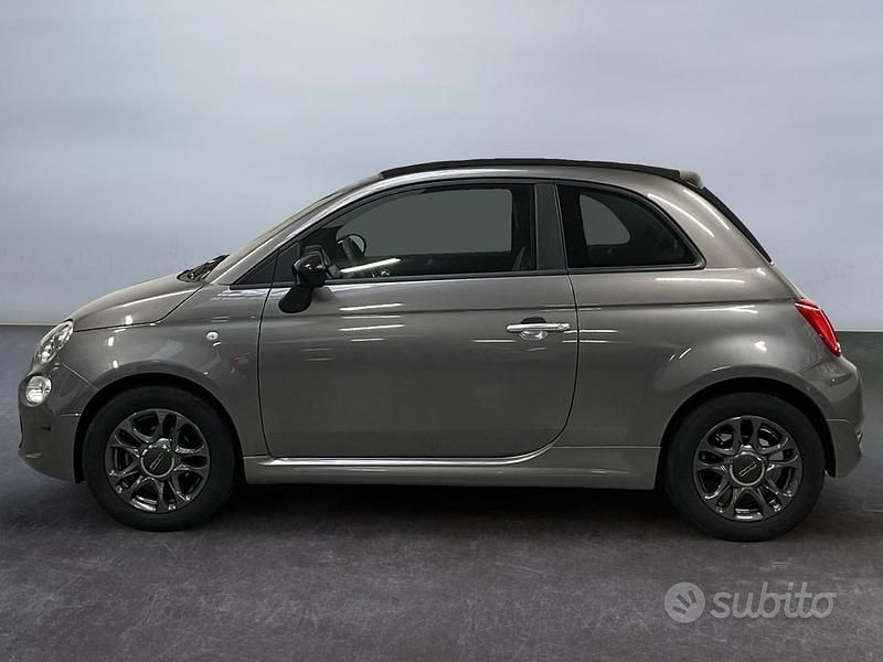 Usata Fiat 500C Connect 69 CV (50 kW) 2021 Grigio scuro Cabrio