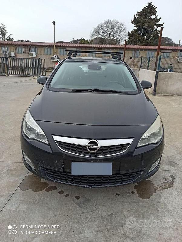 Usata Opel Astra Cosmo 2012 Nero Berlina