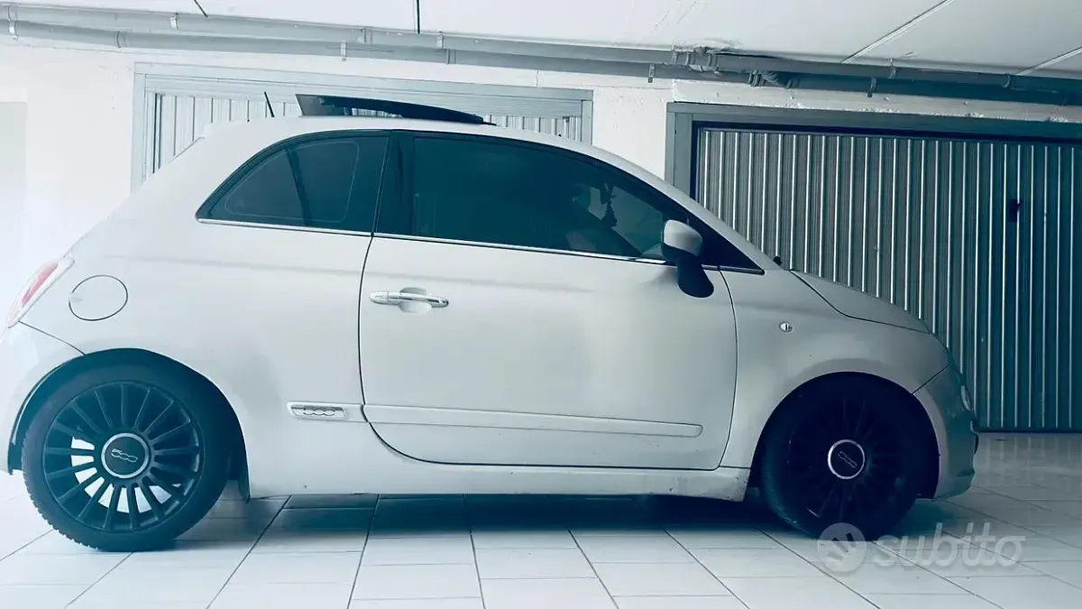 Usata Fiat 500 75 CV (55 kW) 2008 Grigio Utilitaria